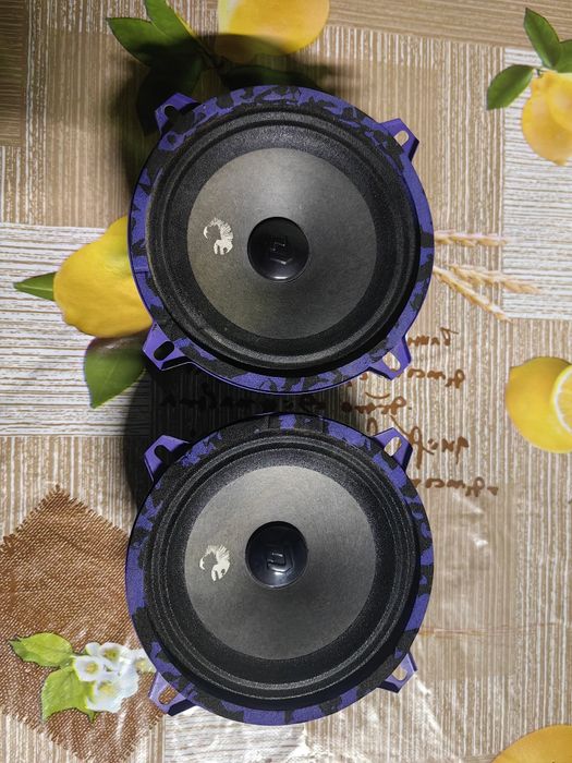 Продам динамики Piranha 130