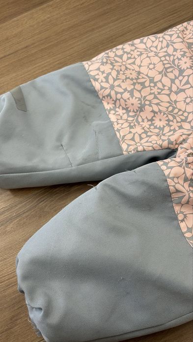 Зимний комбинезон для девочки