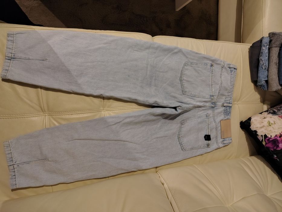 Разпродажба дънки 27