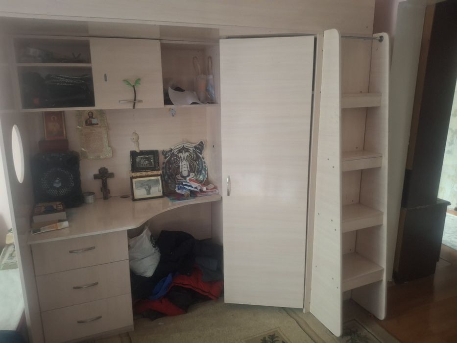 Продам двухярусную кровать