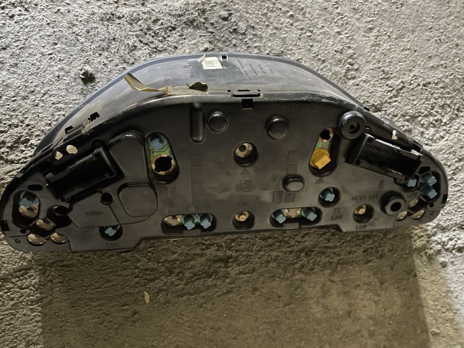 Щиток приборов w 202