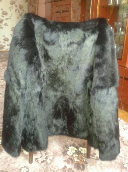 Продам шубу натуральную