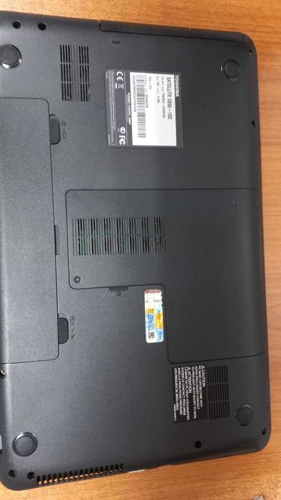 Лаптоп  Toshiba Satellite C850-1GC
