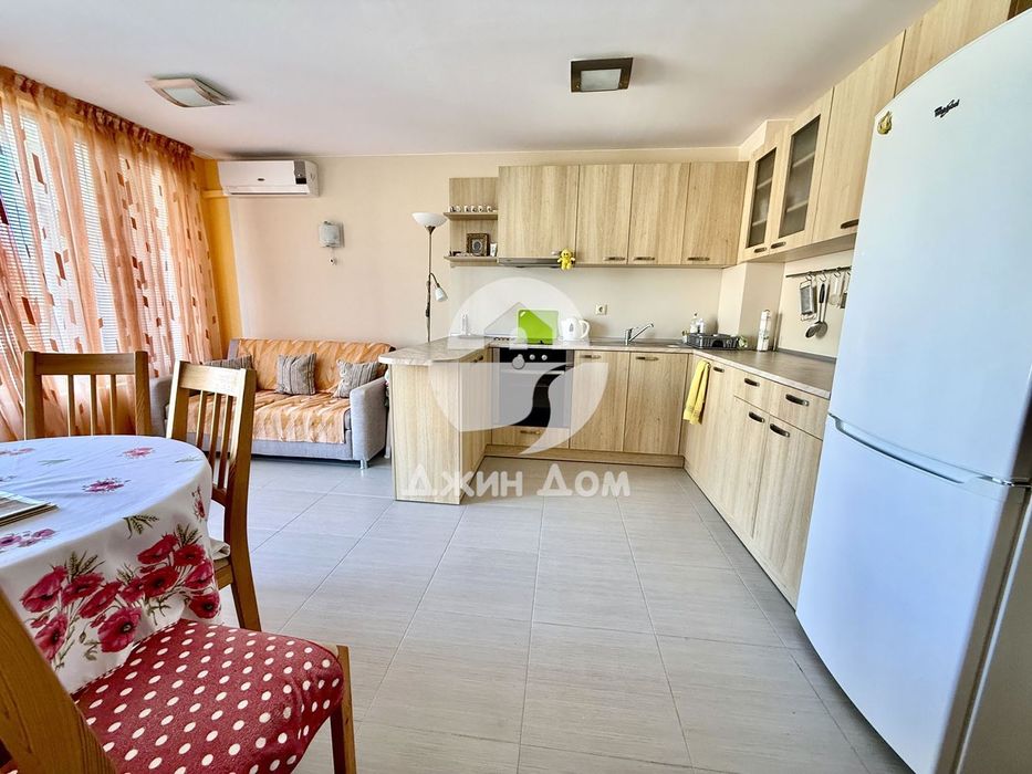 Двустаен апартамент в к-с Лайфстайл 1, гр. Свети Влас