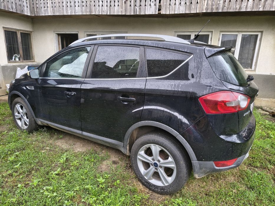 Vând Ford Kuga 4X4  MK1 cu probleme la cutia de viteze automata