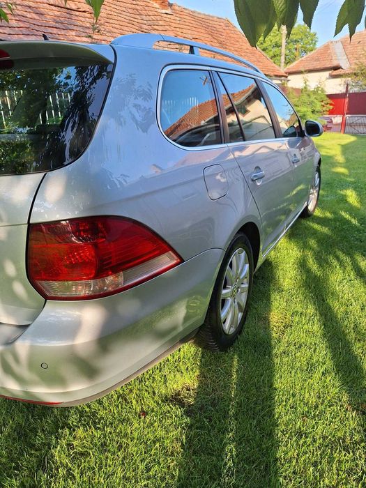 Autoturism VW Golf