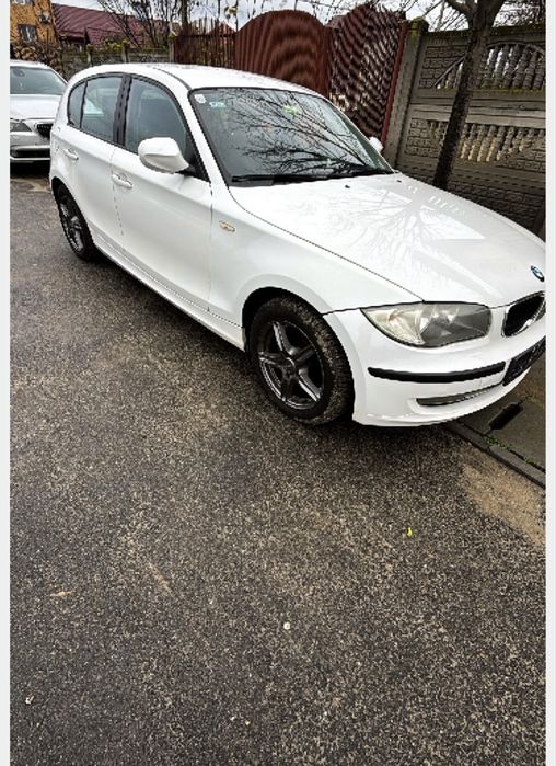Vand sau schimb bmw seria 1