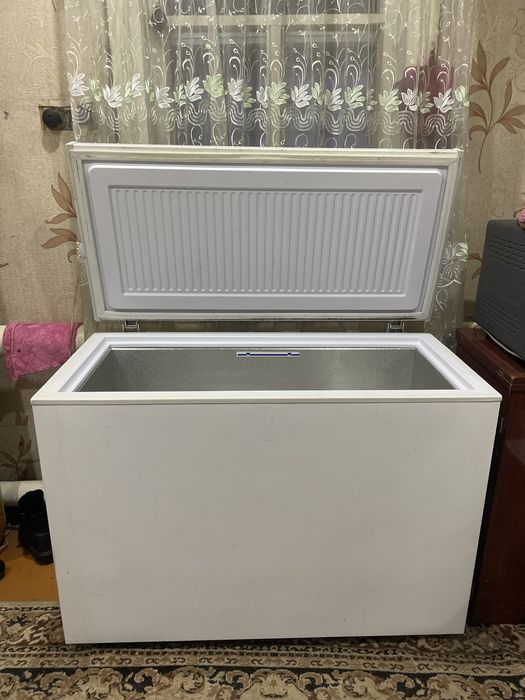 Ларь , морозилка