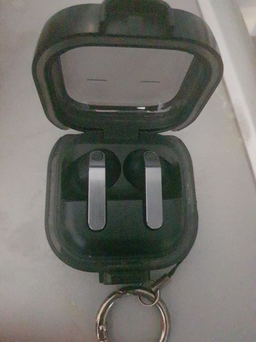 Galaxy buds 4pro