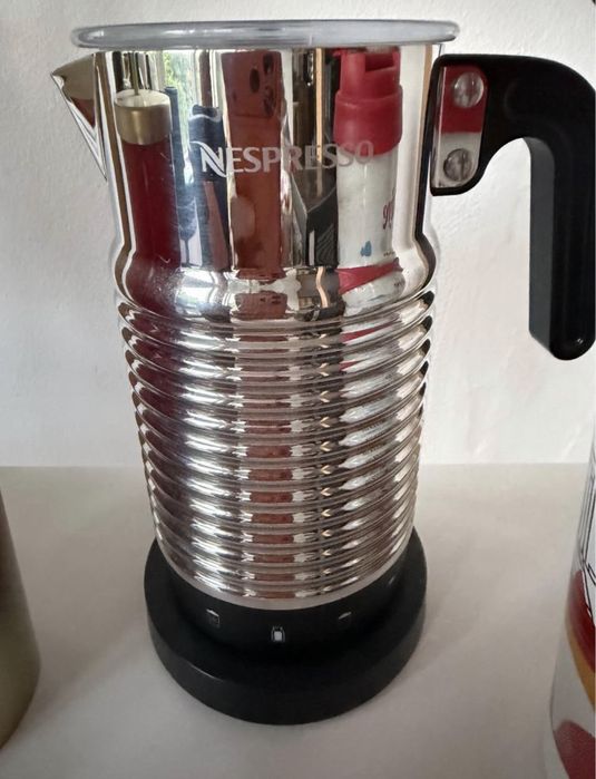 Aparat pentru spumă de lapte Aeroccino