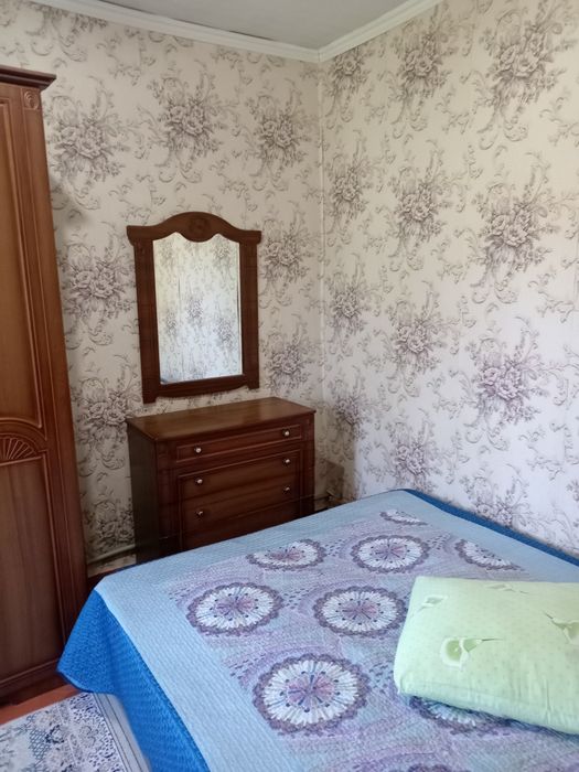 Спальни гарннитур б. У.  70 000 тг.