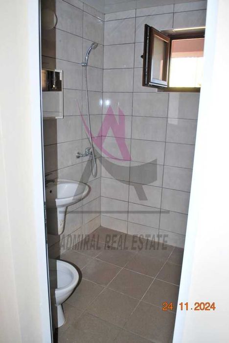 Дава се под наем Двустаен апартамент в Варна, Погреби - 60 кв.м за 300 € - Снимка #3