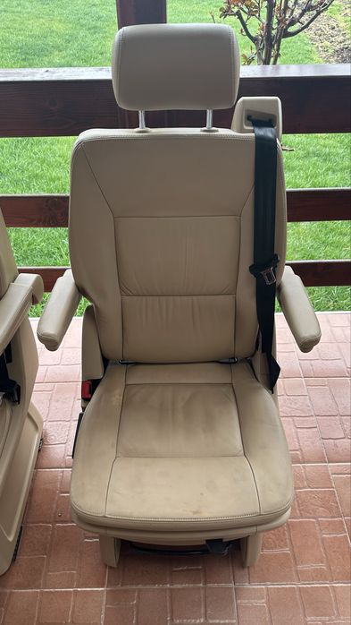 Scaune vw t5 t6 multivan rotative individuale piele