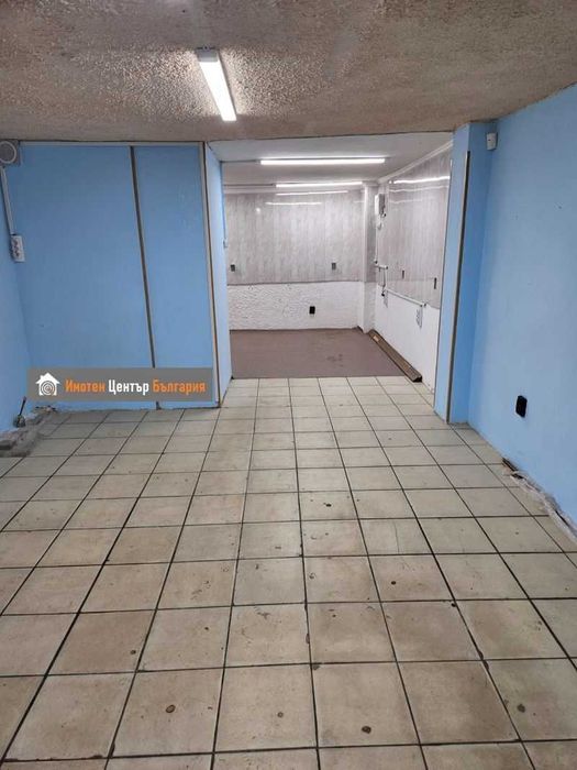 Дава се под наем Магазин в София, Младост 1 - 31 кв.м за 300 € - Снимка #3