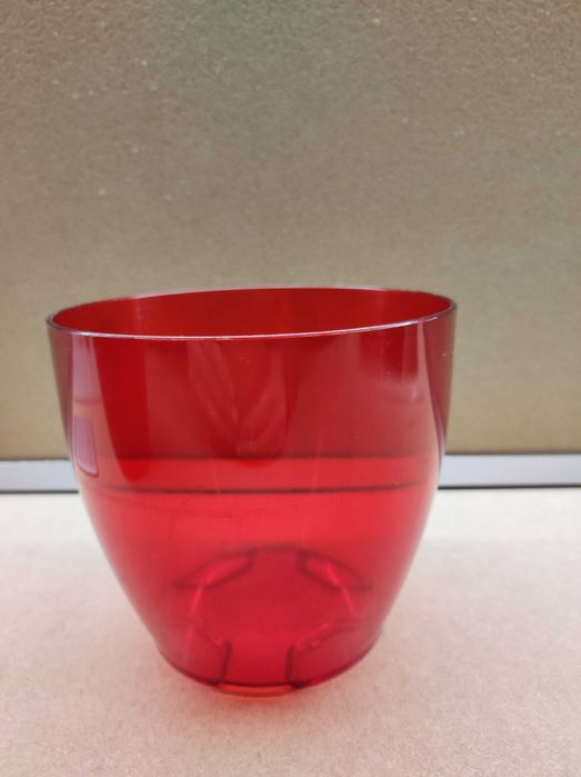 Саксии от пластмаса за орхидея