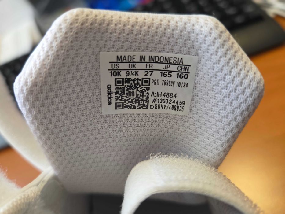 Маратонки Adidas BubbleComfy