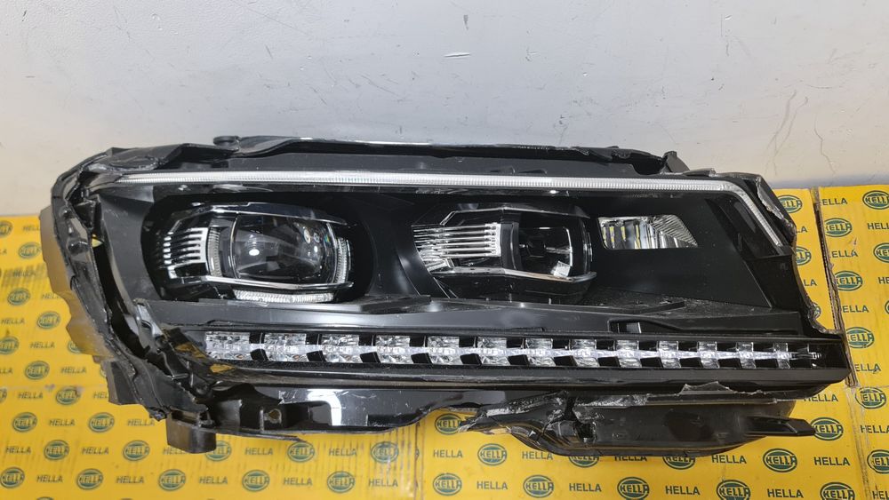 Far full led dreapta VW Tiguan 2 5n 5NB941082D avariat spart