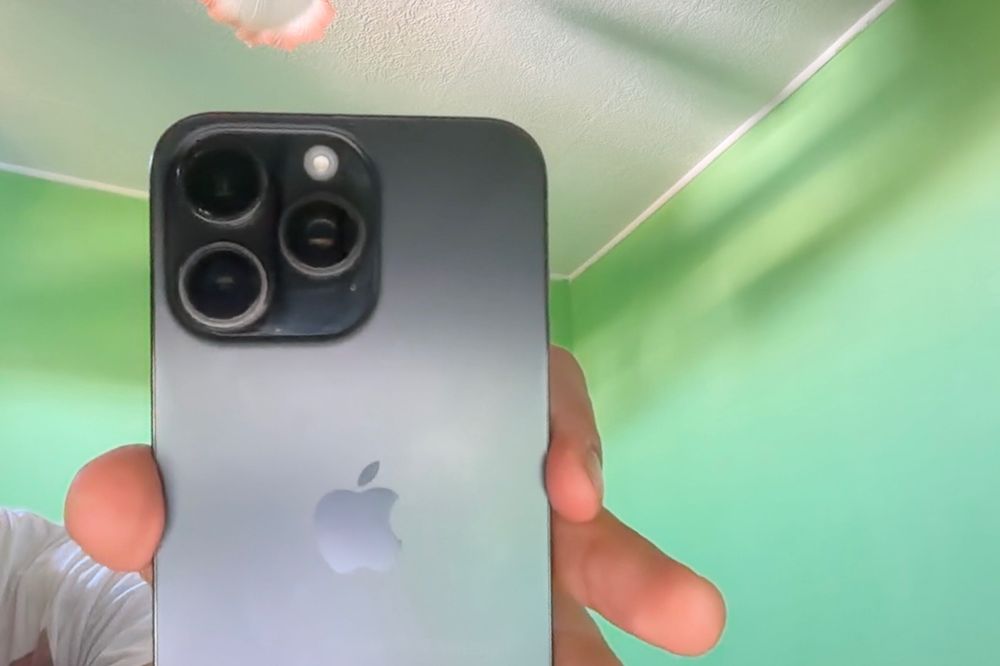 iPhone 15 Pro max 1TB