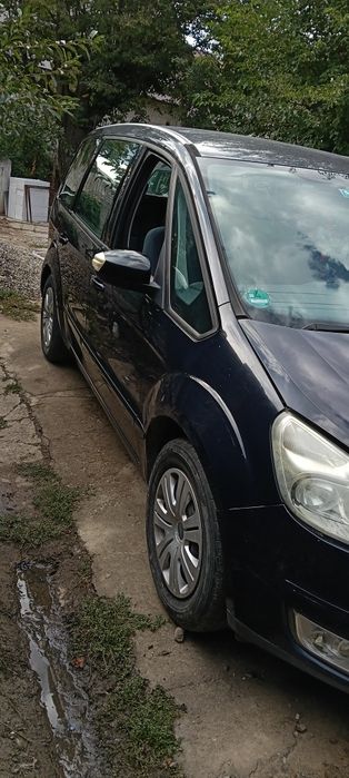 Vând Ford Galaxy mk3