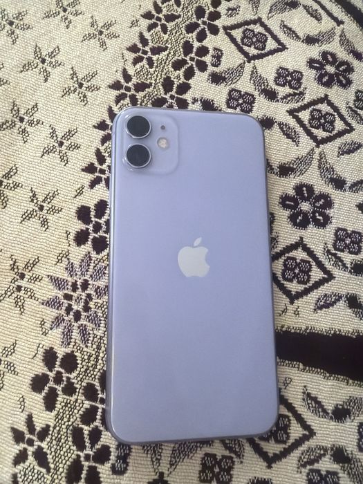 Iphone 11 продам в идеале