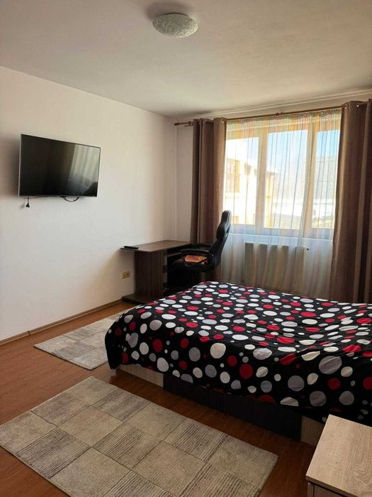 Închiriez apartament Baia Mare zona Vivo Mall