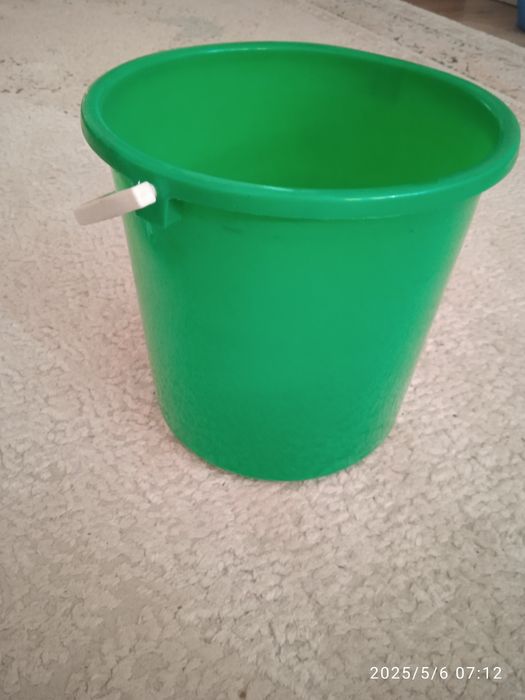 Ведро пластиковое 8л.