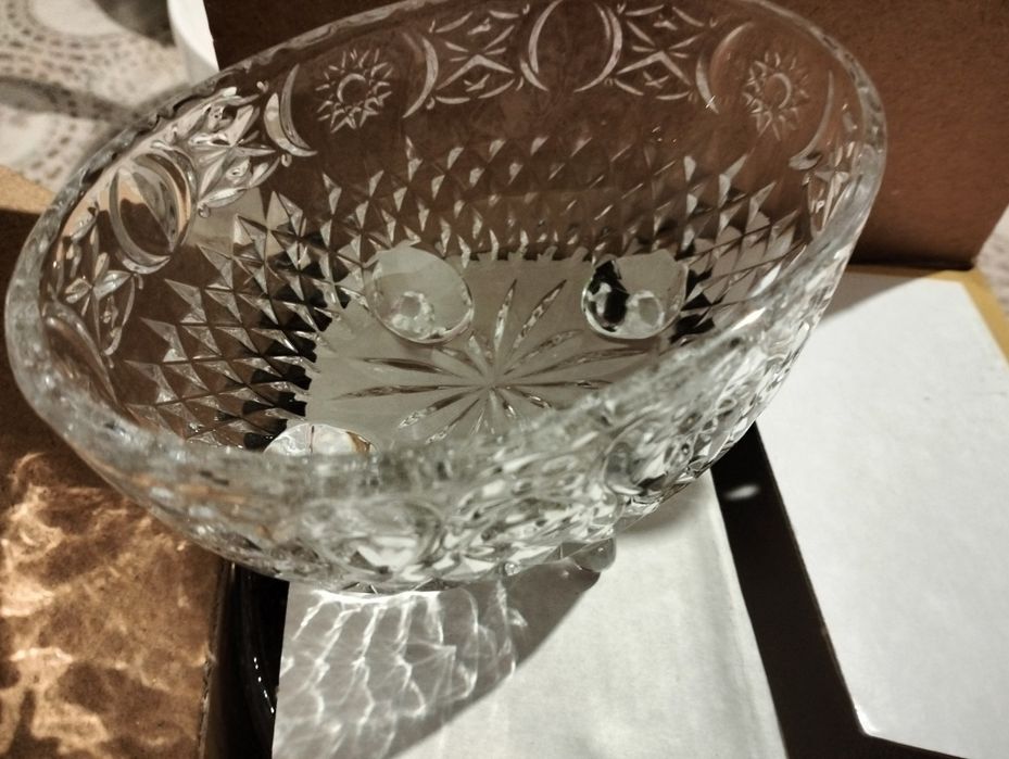 Конфетница новая