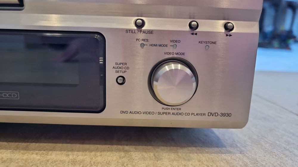 Denon  SACD    DVD 3930