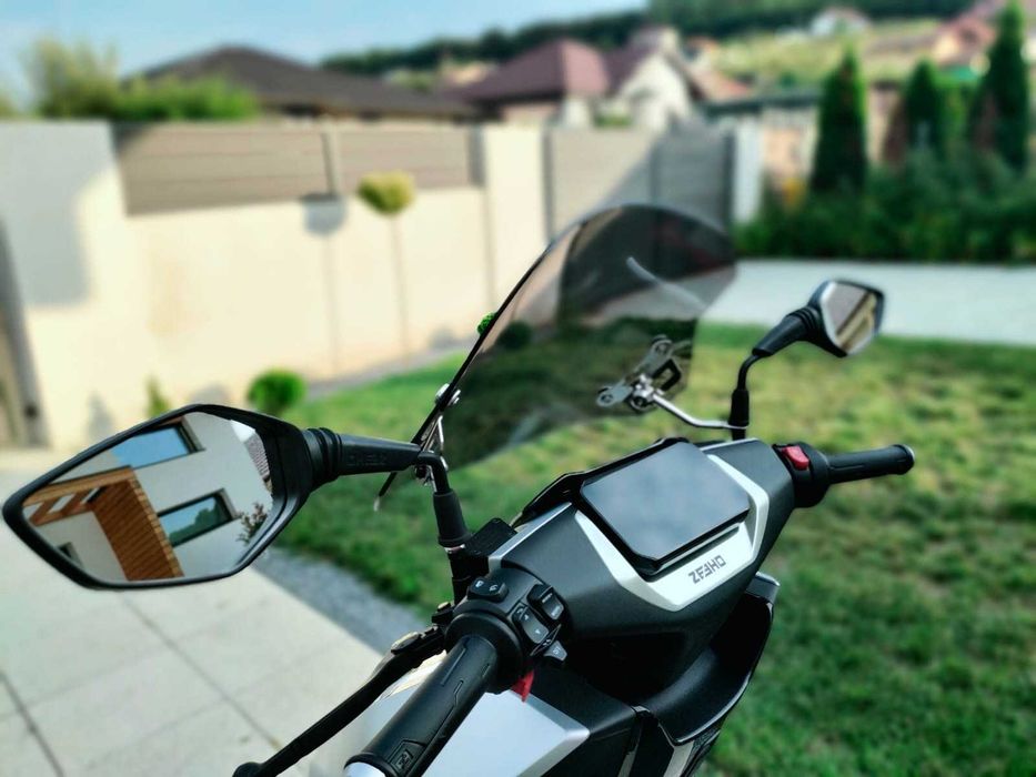 Scuter CFMOTO Zeeho AE8S+ foarte Ingrijit