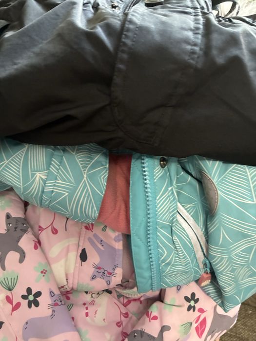 Gecute  fetita foarte bune