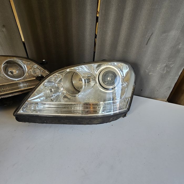 Фарове мерцедес ML  А164