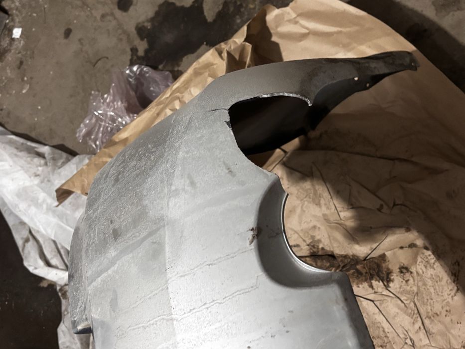 продам задний бампер лада гранта