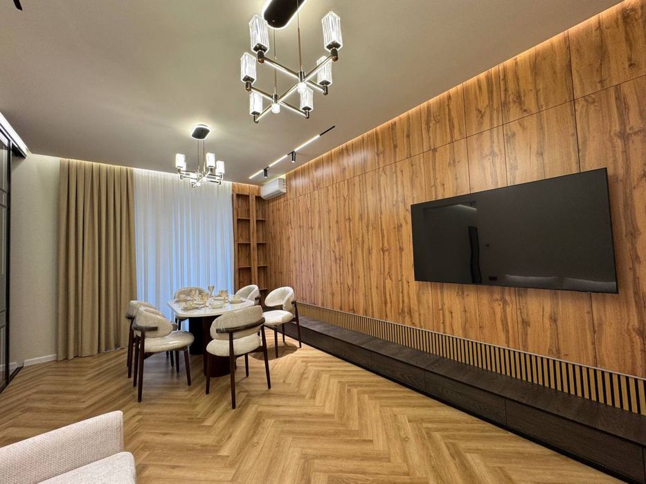 Ц-1 «Infinity»Евро Люкс Квартира Продается 3/4/16