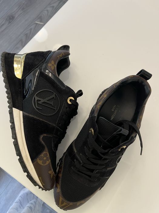 Adidasi Louis Vuitton