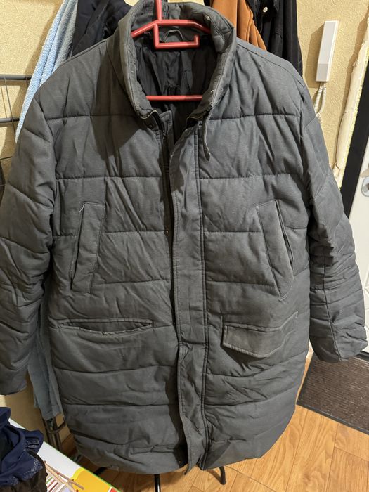 Отдам бесплатно куртки