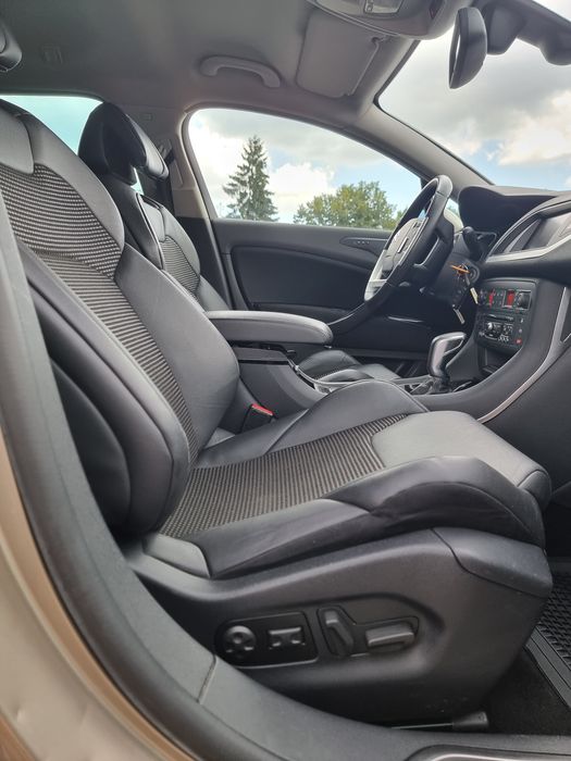 Citroen C5~Automat ~2.0HDI(diesel) ~163 CP ~ Xenon/ Navi/ Cameră