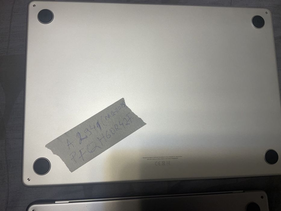 Macbook Air 13 inch -15 inc