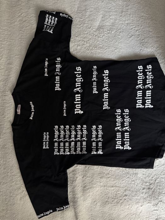 Продам модную Футболку Palm Angels