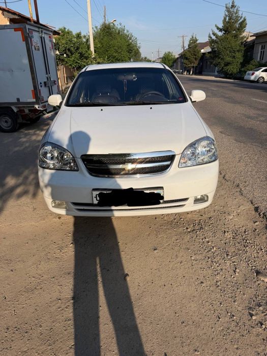 Chevrolet Lacetti / Gentra 2010