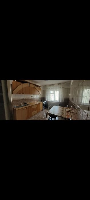 Închiriez apartament 2 camere, micro 6