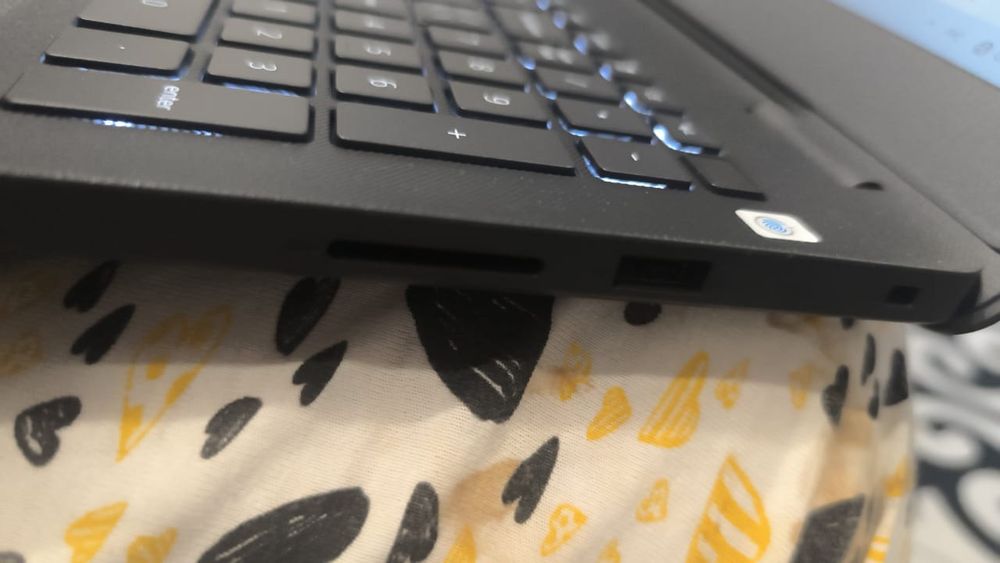 Ноутбук Dell в отличном состоянии