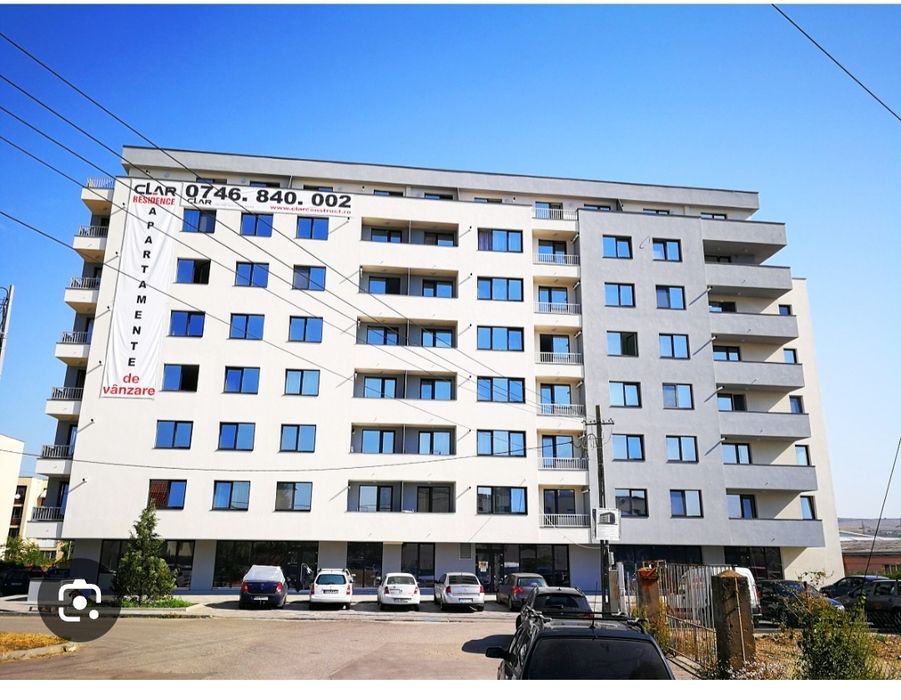Vând apartament cu 3 camere