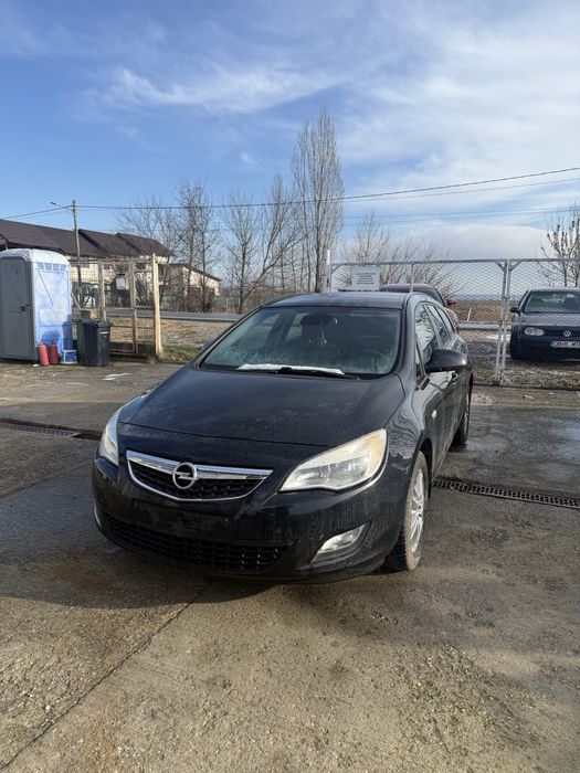 Dezmembrez piese astra j capota bara faruri usa oglinda haion motor