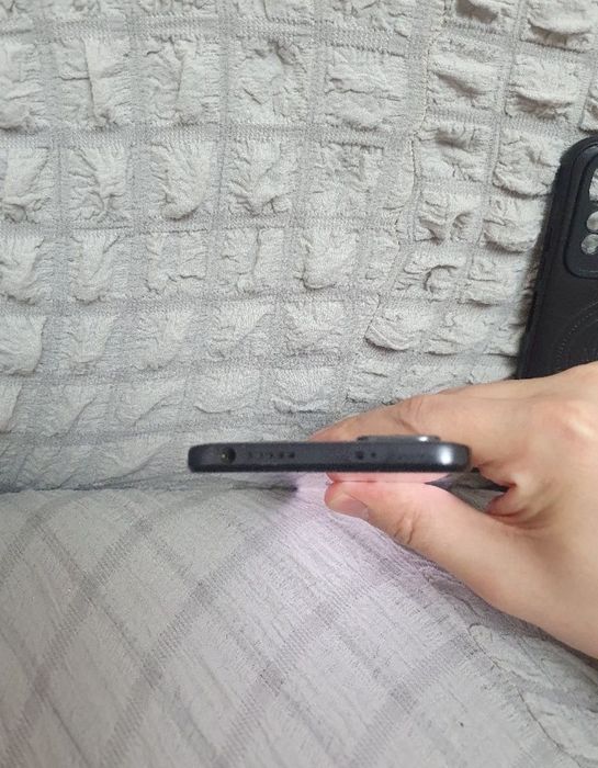 Srochna sotiladi Xiaomi Redmi Note 11 4G 4+4/64Gb Original Igravoy