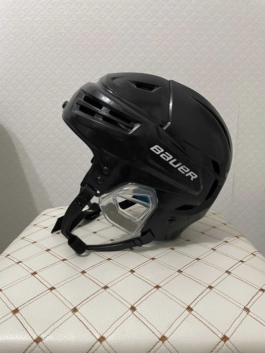 Хоккейный шлем BAUER