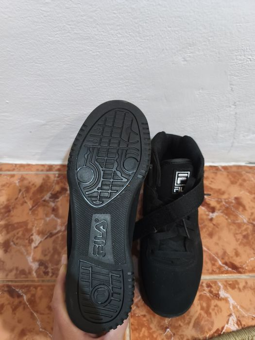 Adidas Fila model inalt