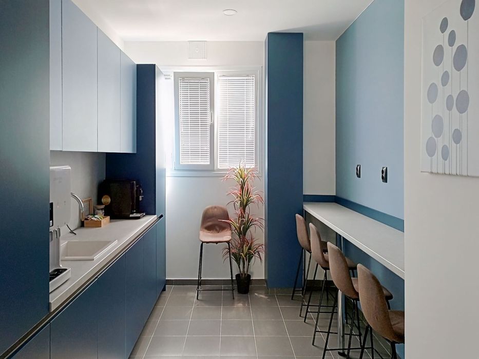 Дава се под наем Офис в Пловдив, Изгрев - 30 кв.м за 328.44 € - Снимка #9