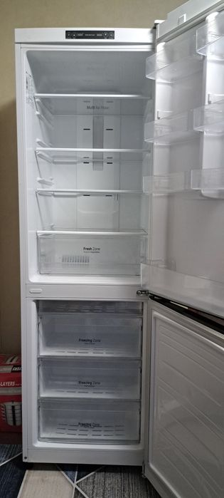 Продам холодильник