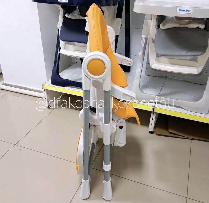 Продам стульчик для кормления