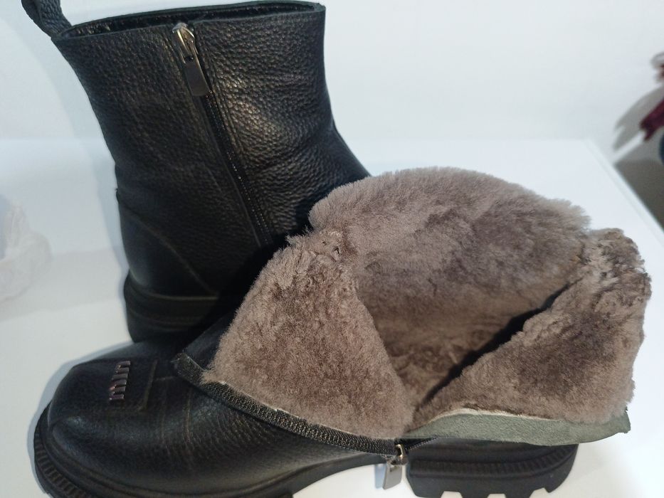 Продам сапоги (новые)